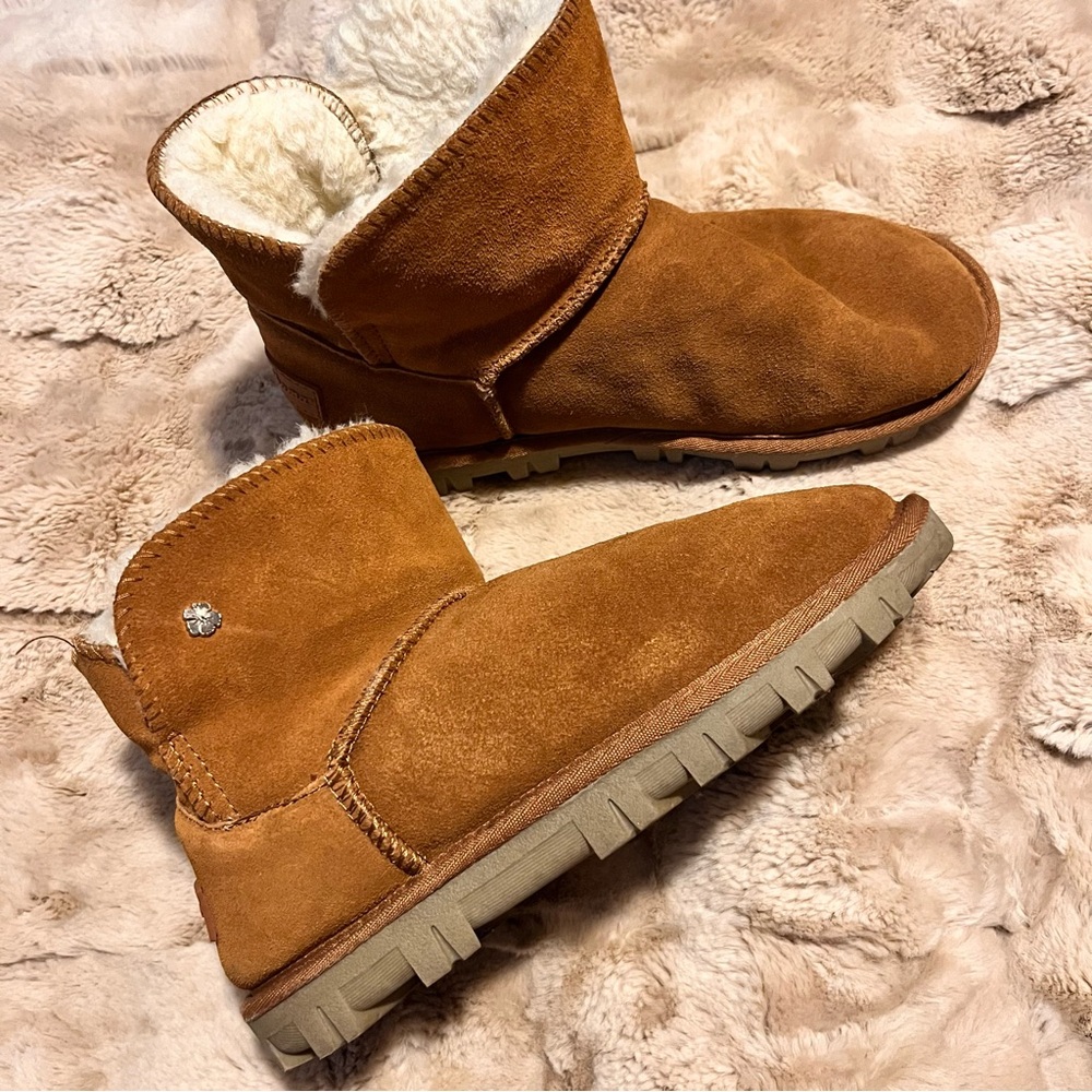 TOMMY BAHAMA - Cozy Velvet boots
